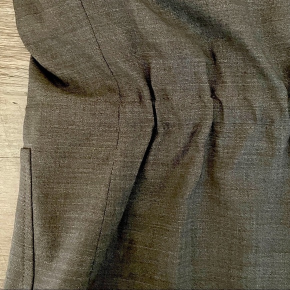 W By Worth Wool & Silk Roll Tab Taupe Lightweight Fitted Blazer Jacket Size 2 - Picture 8 of 10